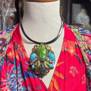 Absolutely gorgeous Elegant Turquoise and Green Statement Necklace only pendant